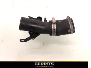 Gebruikte Intercooler Slang Ford Focus 3 Wagon 1.0 Ti-VCT EcoBoost 12V 125 Prijs € 27,48 Margeregeling aangeboden door Gerrits Automotive BV