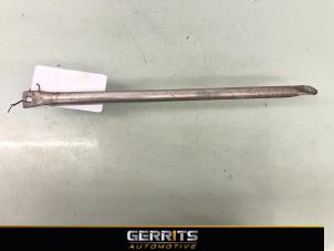 Gebruikte Steun (diversen) BMW 5 serie (F10) 520d 16V Prijs € 21,98 Margeregeling aangeboden door Gerrits Automotive BV