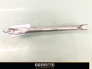 Gebruikte Steun (diversen) BMW 5 serie (F10) 520d 16V Prijs € 27,48 Margeregeling aangeboden door Gerrits Automotive BV