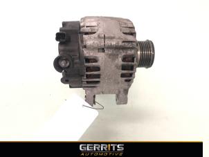 Gebruikte Dynamo Opel Corsa F (UB/UH/UP) 1.2 Turbo 12V 100 Prijs € 109,98 Margeregeling aangeboden door Gerrits Automotive BV