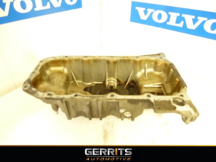 Gebruikte Carterpan Volvo V40 (MV) 1.6 T4 GTDi 16V Prijs € 55,00 Margeregeling aangeboden door Gerrits Automotive BV