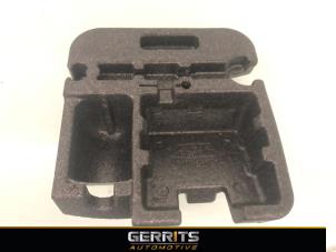 Gebruikte Diversen Volvo V60 I (FW/GW) 1.6 T4 16V Prijs € 19,99 Margeregeling aangeboden door Gerrits Automotive BV