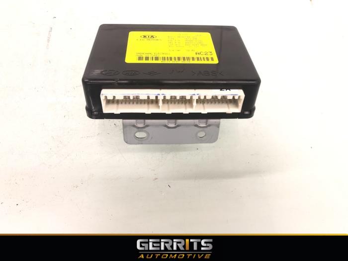 Gebruikte Bodycontrol Module Kia Soul I (AM) 1.6 CRDi 16V Prijs € 174,99 Margeregeling aangeboden door Gerrits Automotive BV