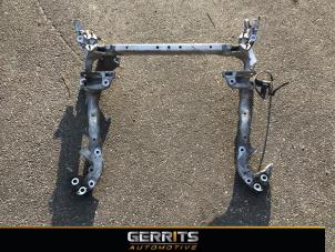 Subframe van een Audi Q5 (8RB) 2.0 TFSI 16V Quattro 2010