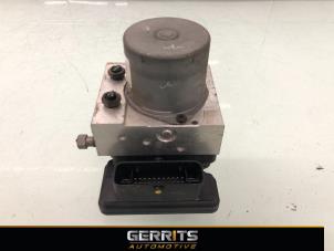 Gebruikte ABS Pomp Hyundai i20 1.2i 16V Prijs € 74,99 Margeregeling aangeboden door Gerrits Automotive BV