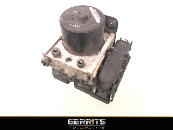 Gebruikte ABS Pomp Ford Fiesta 6 (JA8) 1.25 16V Prijs € 49,99 Margeregeling aangeboden door Gerrits Automotive BV