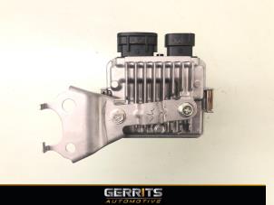 Gebruikte Brandstofpomp module Toyota Corolla Cross 2.0 VVT-i 16V Hybrid 200 Prijs € 149,99 Margeregeling aangeboden door Gerrits Automotive BV