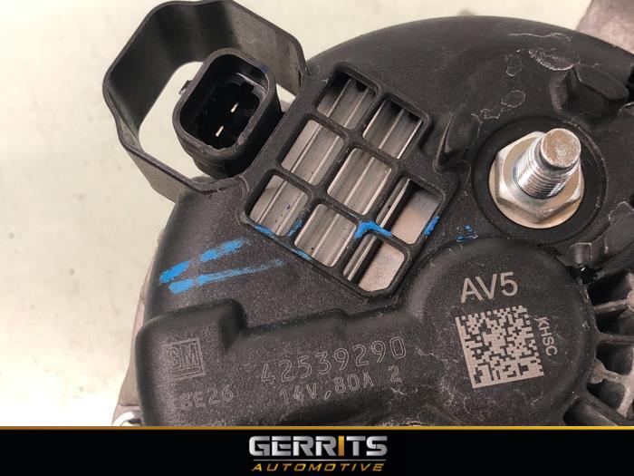 Dynamo van een Opel Karl 1.0 12V 2019