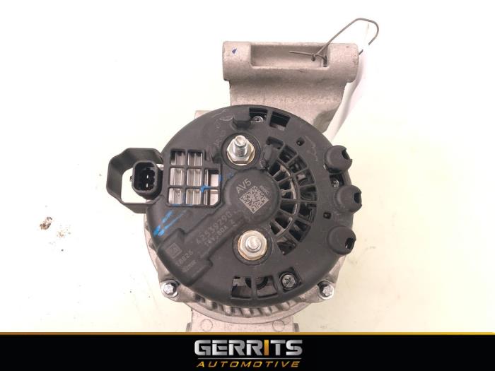 Dynamo van een Opel Karl 1.0 12V 2019