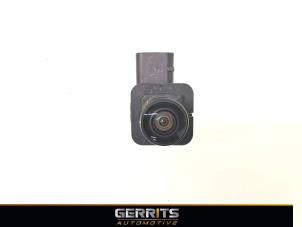 Gebruikte Camera achteruitrijden Ford Kuga II (DM2) 1.5 EcoBoost 16V 120 Prijs € 99,99 Margeregeling aangeboden door Gerrits Automotive