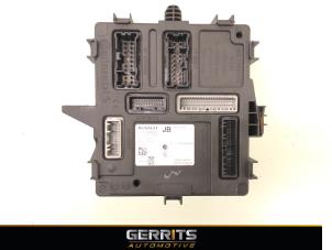 Gebruikte Module Bodycontrol Renault Megane IV Estate (RFBK) 1.3 TCE 160 16V Prijs € 99,99 Margeregeling aangeboden door Gerrits Automotive