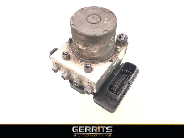 Gebruikte ABS Pomp Citroen C3 Aircross I (2C/2R) 1.2 e-THP PureTech 110 Prijs € 199,99 Margeregeling aangeboden door Gerrits Automotive BV
