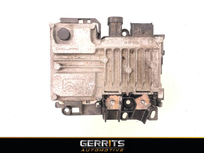 Gebruikte Start/Stop computer Citroen C3 Aircross I (2C/2R) 1.2 e-THP PureTech 110 Prijs € 64,99 Margeregeling aangeboden door Gerrits Automotive BV