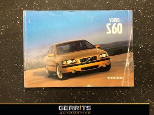 Gebruikte Instructie Boekje Volvo S60 I (RS/HV) 2.4 T 20V Prijs € 19,99 Margeregeling aangeboden door Gerrits Automotive