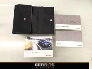 Gebruikte Instructie Boekje Renault Megane IV (RFBB) 1.5 Energy dCi 110 Prijs € 34,99 Margeregeling aangeboden door Gerrits Automotive