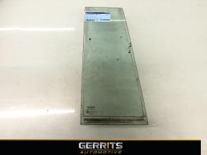 Gebruikte Extra Ruit 4Deurs links-achter Volvo 940 I Estate 2.0 Turbo 16V Prijs € 24,99 Margeregeling aangeboden door Gerrits Automotive BV