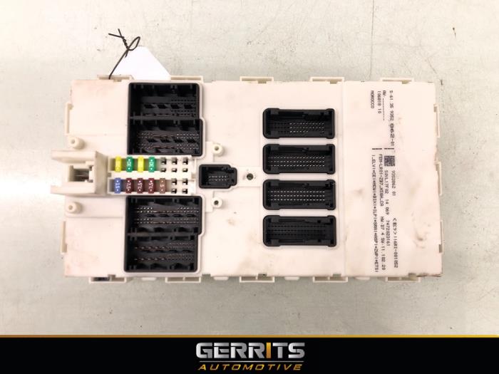 Computer Body Control van een BMW 4 serie (F33) 428i 2.0 Turbo 16V 2014