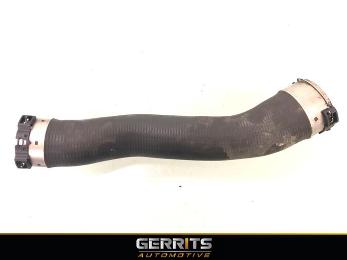 Gebruikte Intercooler Slang BMW 4 serie (F33) 428i 2.0 Turbo 16V Prijs € 39,99 Margeregeling aangeboden door Gerrits Automotive BV