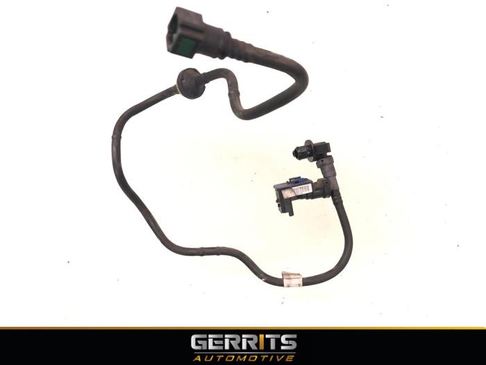 Gebruikte Sensor Remassistent Peugeot 308 SW (L4/L9/LC/LJ/LR) 1.6 BlueHDi 120 Prijs € 19,99 Margeregeling aangeboden door Gerrits Automotive BV