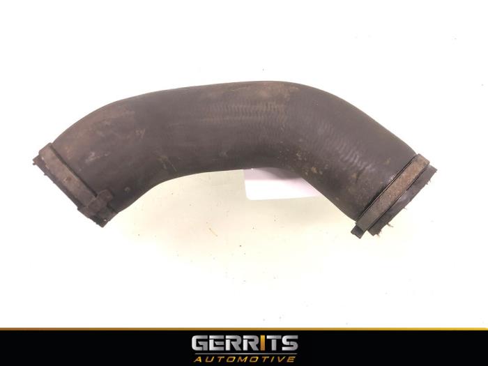 Gebruikte Intercooler Slang Volvo S80 (AR/AS) 3.0 T6 24V AWD Prijs € 39,99 Margeregeling aangeboden door Gerrits Automotive BV