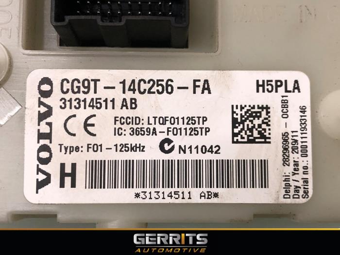 Central electronic module van een Volvo S80 (AR/AS) 3.0 T6 24V AWD 2011