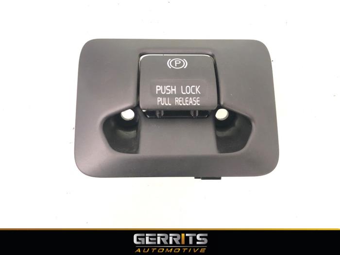 Gebruikte Handrem schakelaar Volvo S80 (AR/AS) 3.0 T6 24V AWD Prijs € 24,99 Margeregeling aangeboden door Gerrits Automotive BV
