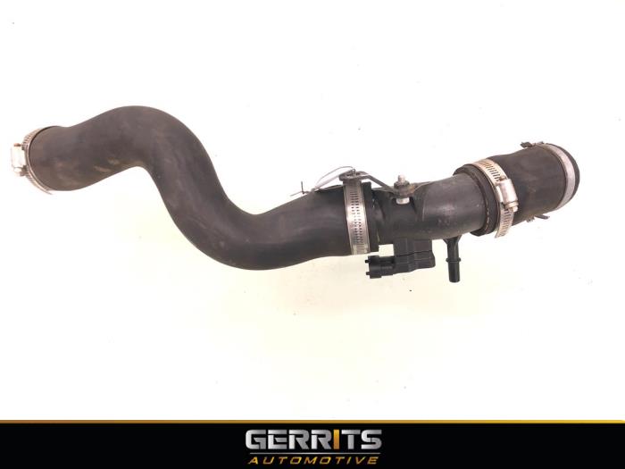 Gebruikte Intercooler Slang Ford Grand C-Max (DXA) 1.0 Ti-VCT EcoBoost 12V 125 Prijs € 39,99 Margeregeling aangeboden door Gerrits Automotive BV