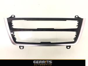Gebruikte Dashboard sierlijst BMW 4 serie (F33) 428i 2.0 Turbo 16V Prijs € 29,99 Margeregeling aangeboden door Gerrits Automotive BV
