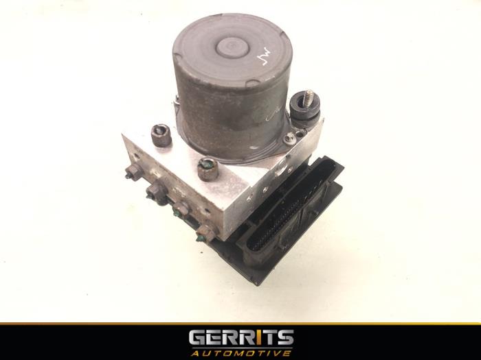Gebruikte ABS Pomp Renault Clio III (BR/CR) 1.5 dCi FAP Prijs € 124,99 Margeregeling aangeboden door Gerrits Automotive BV