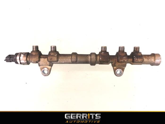 Gebruikte Injector brug Fiat Doblo Cargo (263) 1.3 D Multijet Prijs € 42,34 Inclusief btw aangeboden door Gerrits Automotive BV