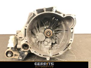 Gebruikte Versnellingsbak Ford Fiesta 6 (JA8) 1.25 16V Prijs € 349,99 Margeregeling aangeboden door Gerrits Automotive BV