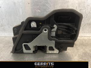 Gebruikte Deurslot Mechaniek 4Deurs links-achter BMW 1 serie (F20) 120i 1.6 16V Prijs € 29,99 Margeregeling aangeboden door Gerrits Automotive BV