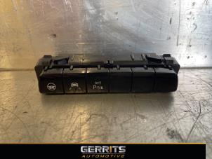 Gebruikte PDC Schakelaar Mercedes GLC (X253) 2.2 250d 16V BlueTEC 4-Matic Prijs € 49,99 Margeregeling aangeboden door Gerrits Automotive BV