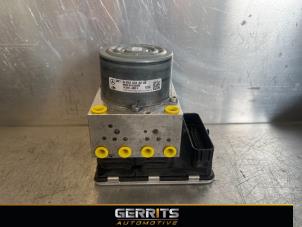 Gebruikte ABS Pomp Mercedes GLC (X253) 2.2 250d 16V BlueTEC 4-Matic Prijs € 299,99 Margeregeling aangeboden door Gerrits Automotive BV