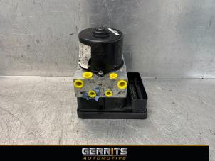 Gebruikte ABS Pomp Ford Focus 2 Wagon 1.6 16V Prijs € 74,99 Margeregeling aangeboden door Gerrits Automotive BV