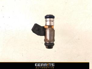 Gebruikte Injector (benzine injectie) Ford Ka II 1.2 Prijs € 24,99 Margeregeling aangeboden door Gerrits Automotive