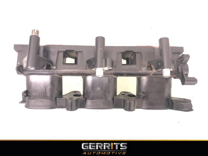 Gebruikte Inlaatspruitstuk Audi A4 Cabrio (B7) 3.2 FSI V6 24V Quattro Prijs € 49,99 Margeregeling aangeboden door Gerrits Automotive BV