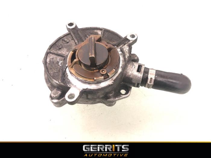 Gebruikte Vacuumpomp (Benzine) Audi A4 Cabrio (B7) 3.2 FSI V6 24V Quattro Prijs € 59,99 Margeregeling aangeboden door Gerrits Automotive BV