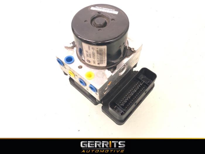 Gebruikte ABS Pomp BMW 3 serie (F30) 320i 2.0 16V Prijs € 199,99 Margeregeling aangeboden door Gerrits Automotive BV