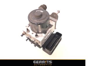 Gebruikte ABS Pomp Volkswagen Transporter T5 2.0 TDI DRF Prijs € 241,99 Inclusief btw aangeboden door Gerrits Automotive BV