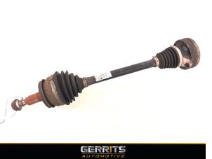 Gebruikte Steekas links-voor Volkswagen Transporter T5 2.0 TDI DRF Prijs € 90,74 Inclusief btw aangeboden door Gerrits Automotive BV