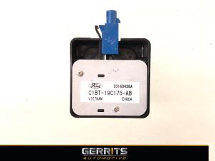Gebruikte GPS Antenne Ford Fiesta 6 (JA8) 1.0 SCI 12V 80 Prijs € 29,99 Margeregeling aangeboden door Gerrits Automotive