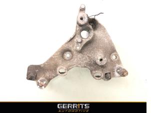 Gebruikte Versnellingsbak Steun Opel Vivaro 1.6 CDTi BiTurbo 145 Prijs € 42,34 Inclusief btw aangeboden door Gerrits Automotive BV