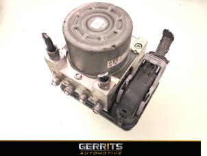 Gebruikte ABS Pomp Opel Vivaro 1.6 CDTi BiTurbo 145 Prijs € 120,99 Inclusief btw aangeboden door Gerrits Automotive BV