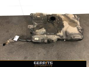 Gebruikte Tank Opel Vivaro 1.6 CDTi BiTurbo 145 Prijs € 272,24 Inclusief btw aangeboden door Gerrits Automotive BV