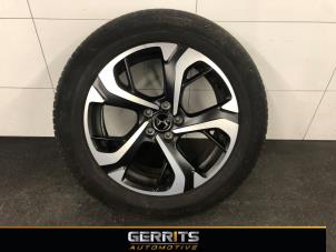 Gebruikte Velg + Band DS Automobiles DS 7 Crossback 1.6 16V PureTech 180 Prijs € 249,99 Margeregeling aangeboden door Gerrits Automotive BV