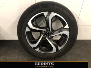 Gebruikte Velg + Band DS Automobiles DS 7 Crossback 1.6 16V PureTech 180 Prijs € 249,99 Margeregeling aangeboden door Gerrits Automotive BV