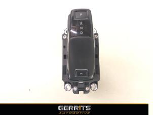 Gebruikte Selectiehendel automaat DS Automobiles DS 7 Crossback 1.6 16V PureTech 180 Prijs € 199,99 Margeregeling aangeboden door Gerrits Automotive BV