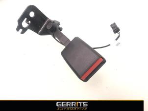 Gebruikte Veiligheidsgordel Insteek links-achter DS Automobiles DS 7 Crossback 1.6 16V PureTech 180 Prijs € 39,99 Margeregeling aangeboden door Gerrits Automotive BV