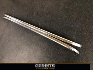 Gebruikte Roofrail set DS Automobiles DS 7 Crossback 1.6 16V PureTech 180 Prijs € 249,99 Margeregeling aangeboden door Gerrits Automotive BV